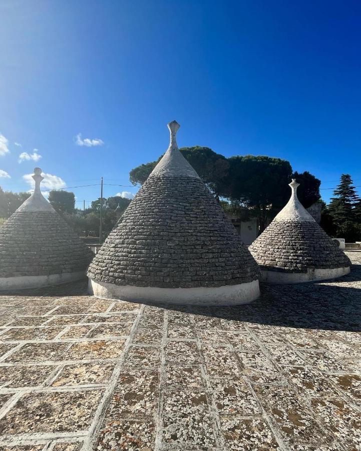 ロコロトンド I Tre Coni By Acqua Di Puglia Bed & Breakfast エクステリア 写真