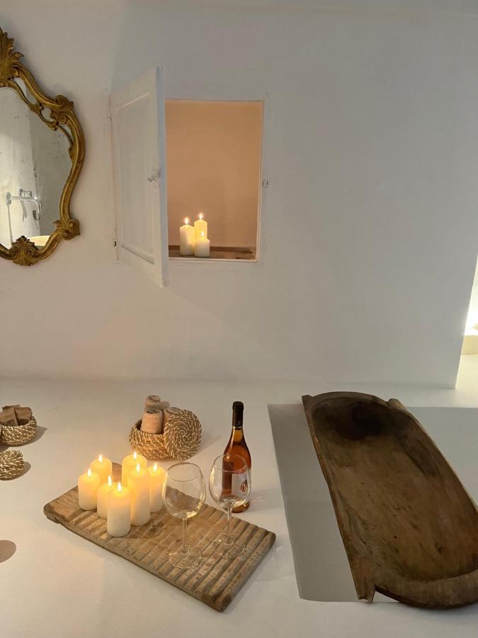 ロコロトンド I Tre Coni By Acqua Di Puglia Bed & Breakfast エクステリア 写真