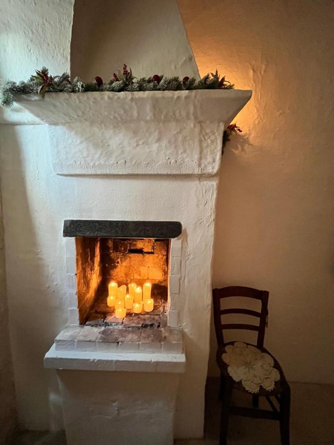 ロコロトンド I Tre Coni By Acqua Di Puglia Bed & Breakfast エクステリア 写真