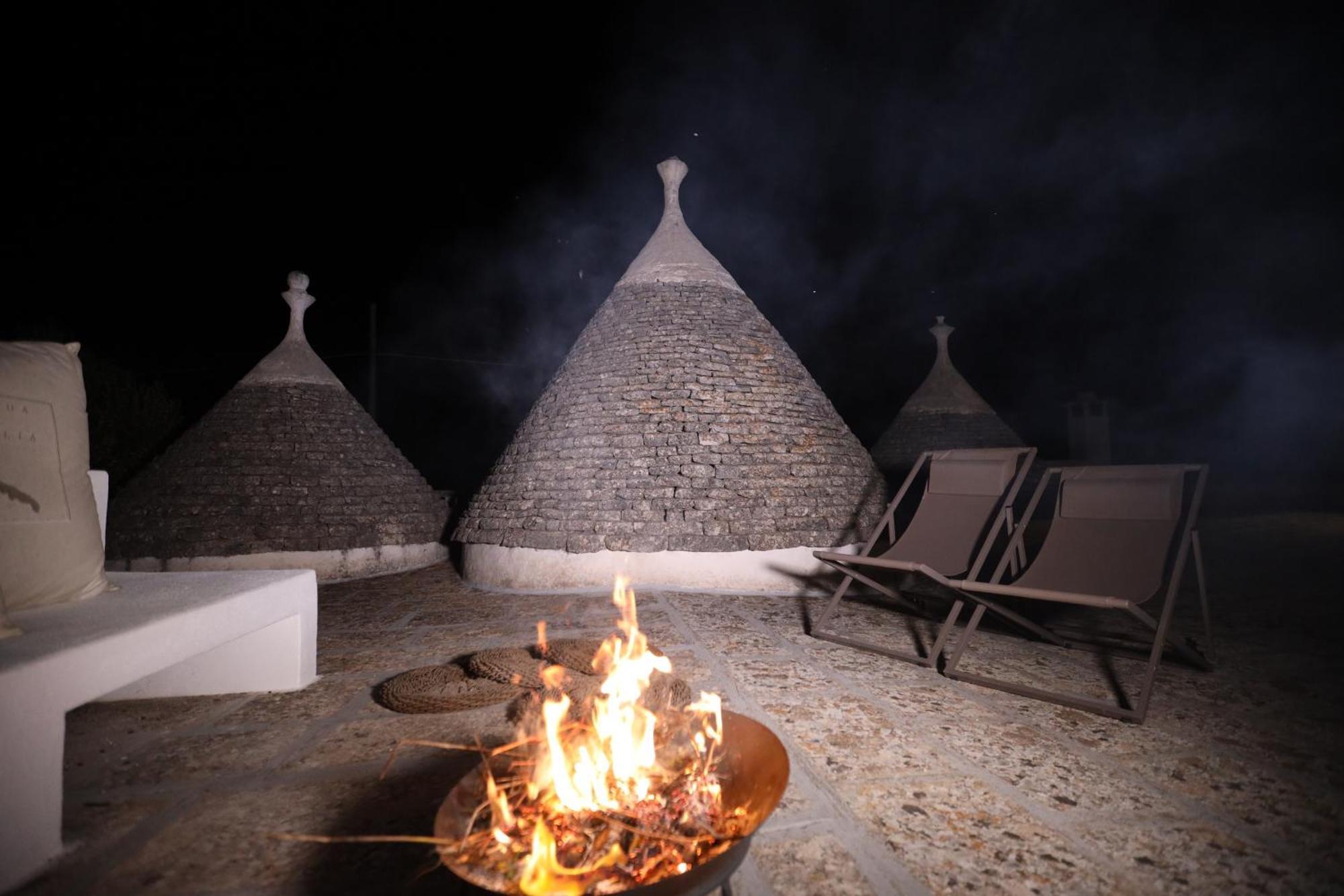 ロコロトンド I Tre Coni By Acqua Di Puglia Bed & Breakfast エクステリア 写真