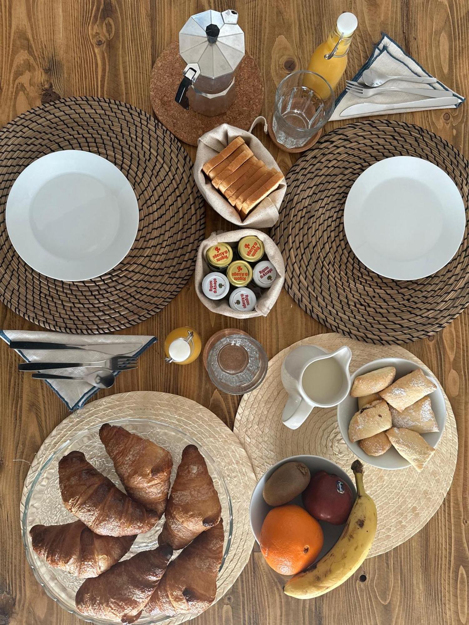ロコロトンド I Tre Coni By Acqua Di Puglia Bed & Breakfast エクステリア 写真